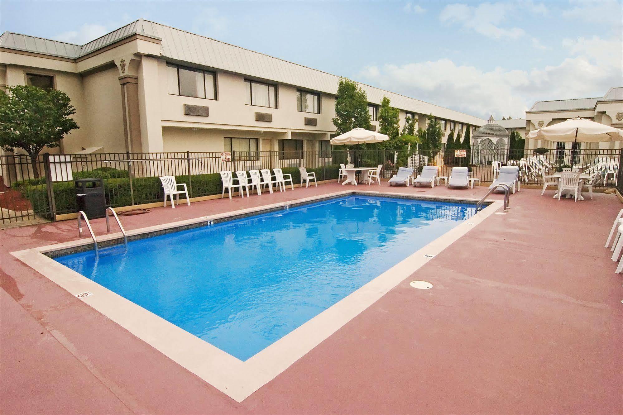 Best Western Leisure Inn Lakewood Facilidades foto